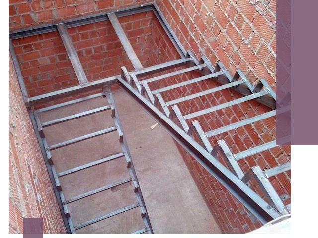 Монтаж металлических лестниц под ключ в Устях-Илимске быстро и качественно