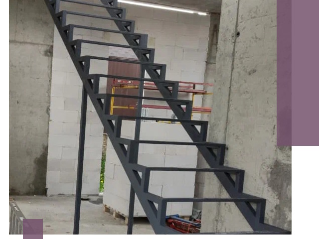 Демонтаж металлических лестниц в Устях-Илимске быстро и безопасно