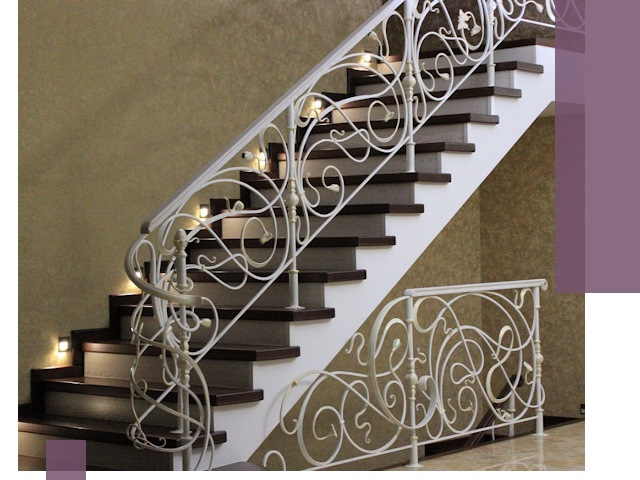 Кованые лестницы под ключ в Устях-Илимске — изготовление и монтаж