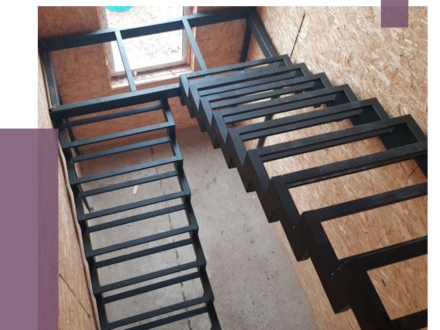 Демонтаж лестниц на металлокаркасе в Устях-Илимске от 7488 руб. за м²