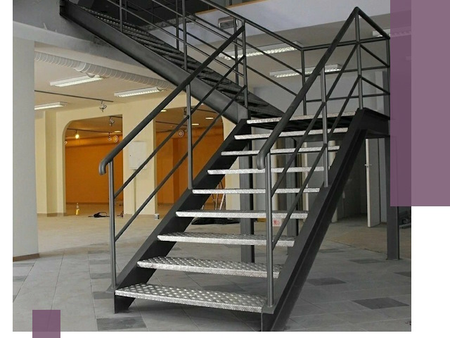 Лестницы для офиса в Устях-Илимске: изготовление, монтаж, демонтаж