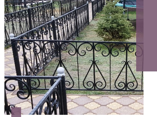 Кованые газонные ограждения под ключ в Устях-Илимске