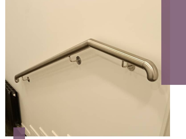 Изготовление пристенных поручней в Устях-Илимске под ключ за сроки