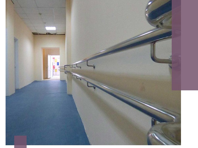 Поручни для инвалидов в Устях-Илимске: изготовление и монтаж