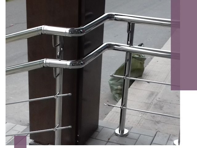 Монтаж поручней из нержавеющей стали в Устях-Илимске качественно и быстро